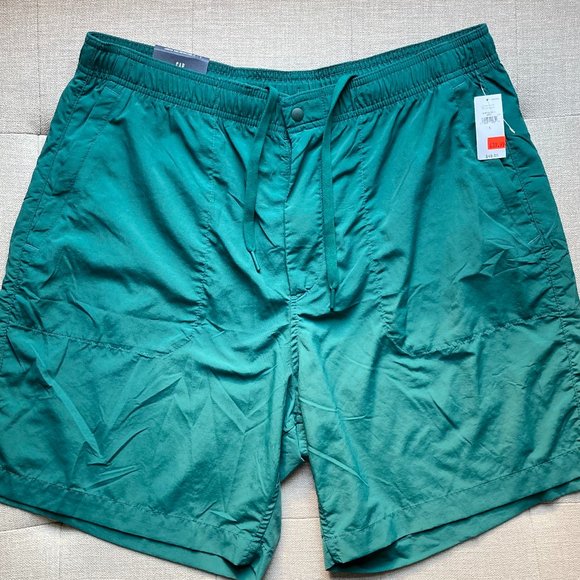 NWT Gap Men's Recycled Rec athletic shorts - 2 pair - Picture 1 of 4